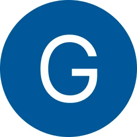 cliente de reparo de piano